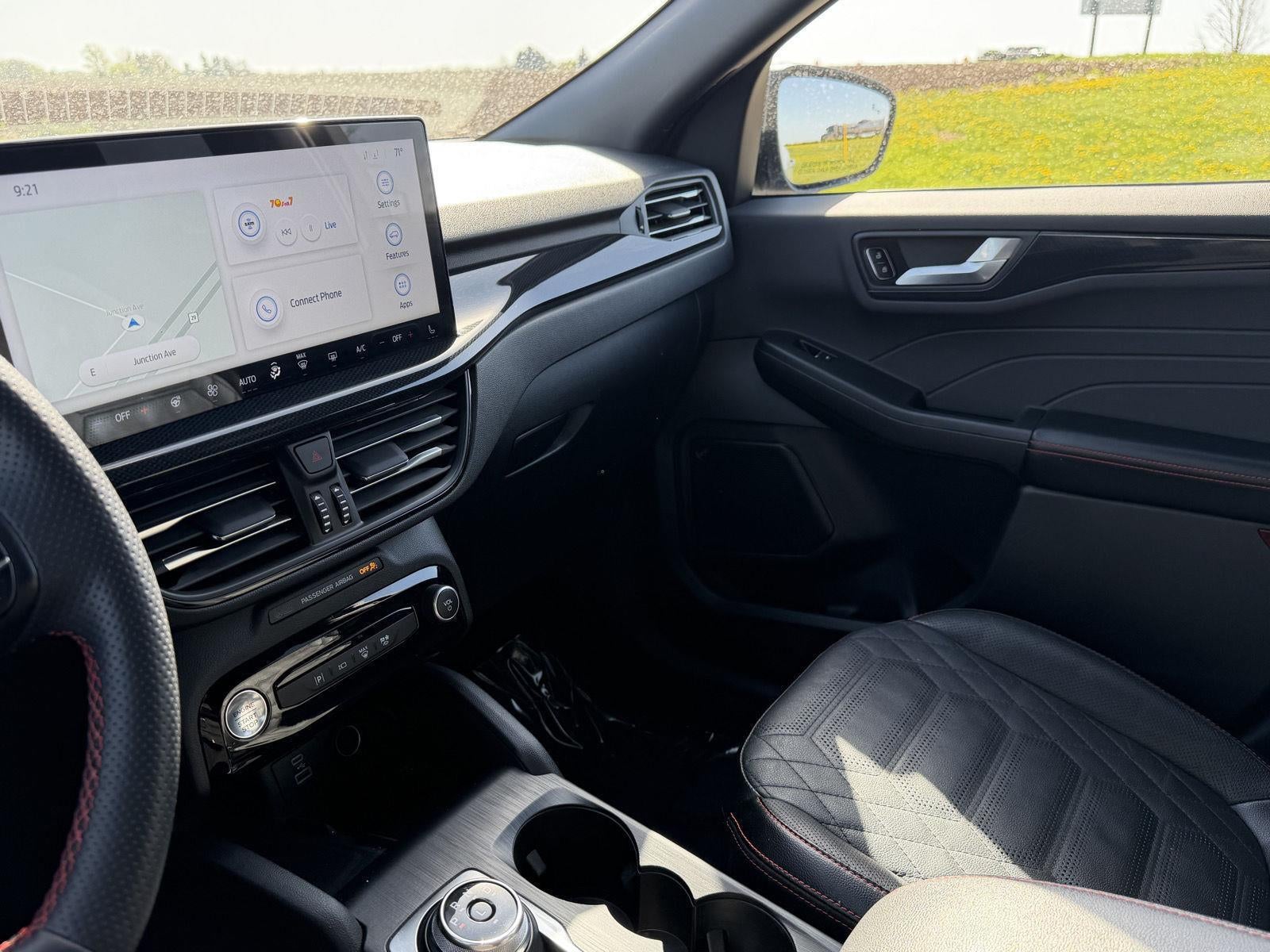 2023 Ford Escape ST-Line Elite