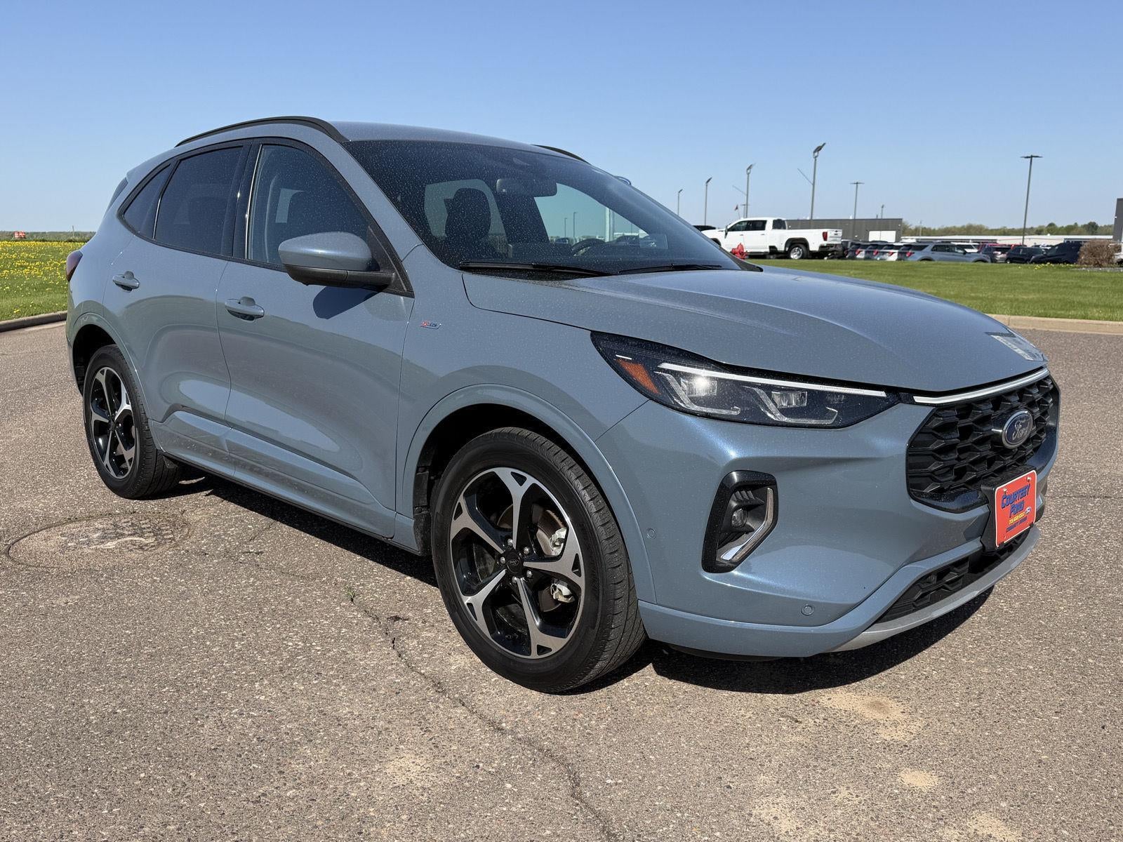 2023 Ford Escape ST-Line Elite