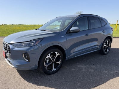 2023 Ford Escape ST-Line Elite