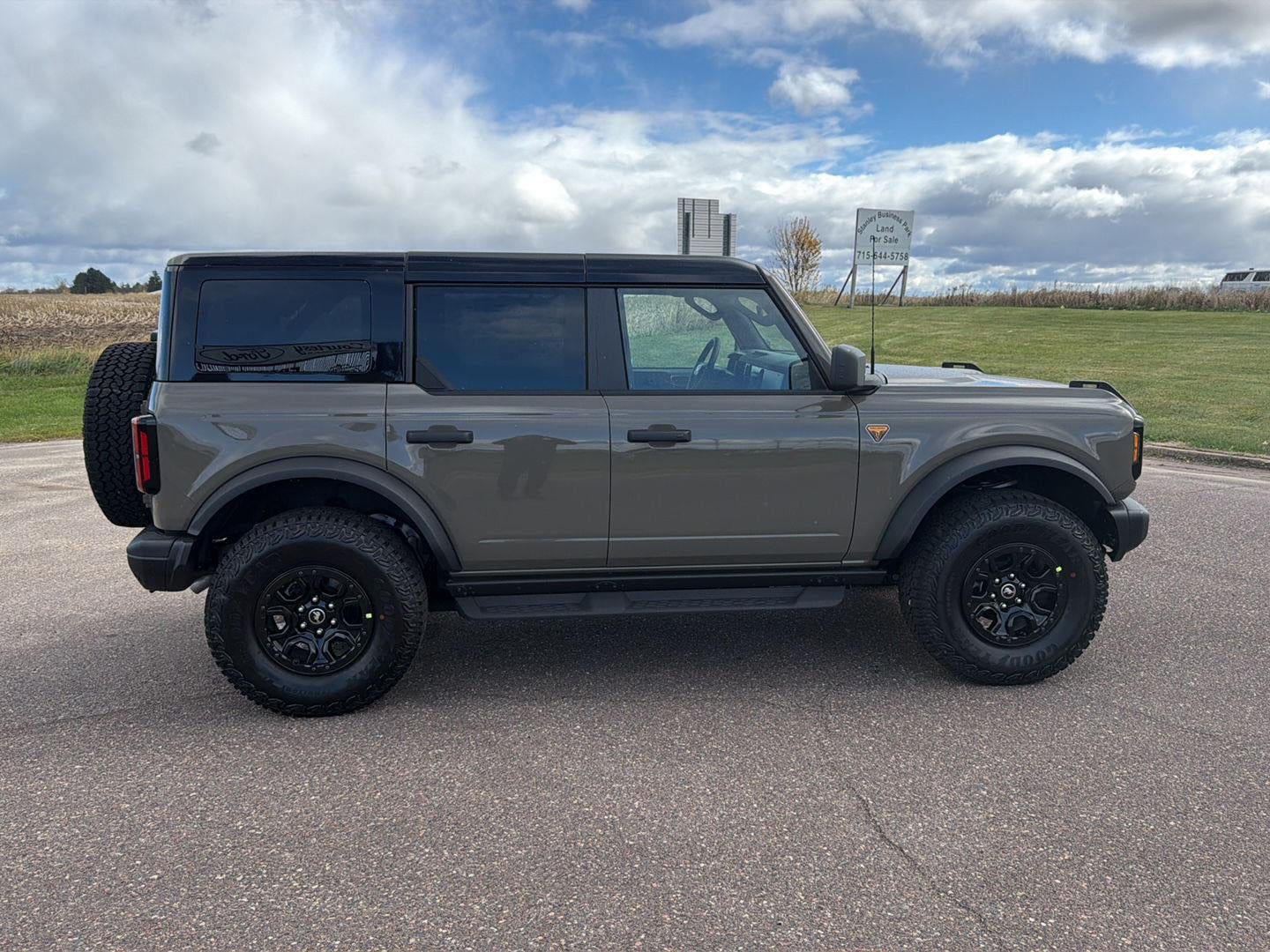 2026 Ford Bronco Badlands