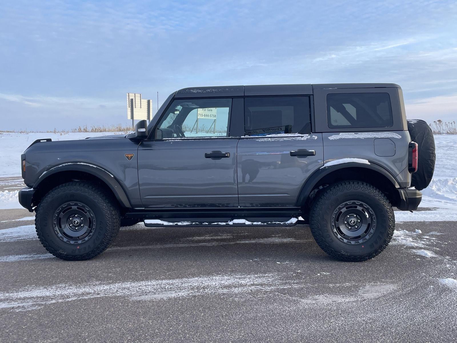 2025 Ford Bronco Badlands