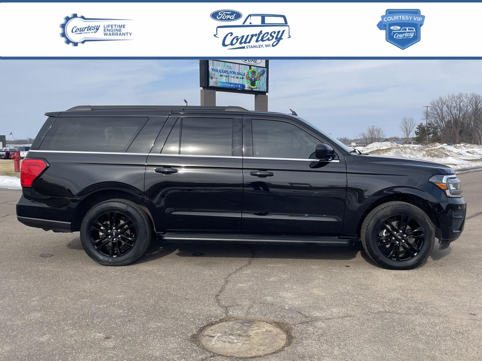 2023 Ford Expedition Max XLT