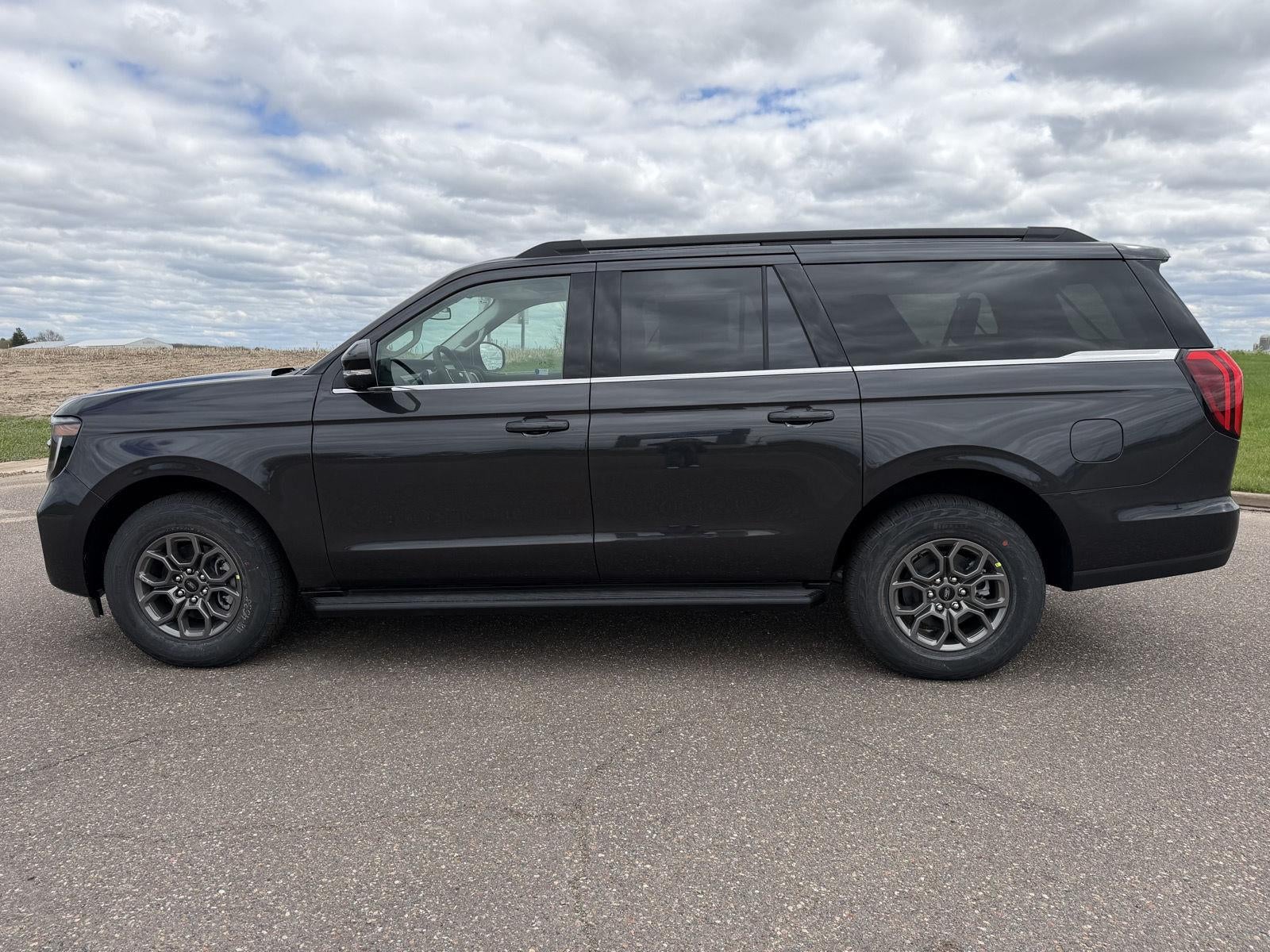 2026 Ford Expedition Max Active