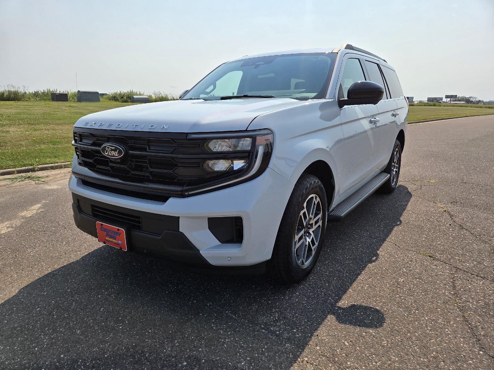 2026 Ford Expedition Active