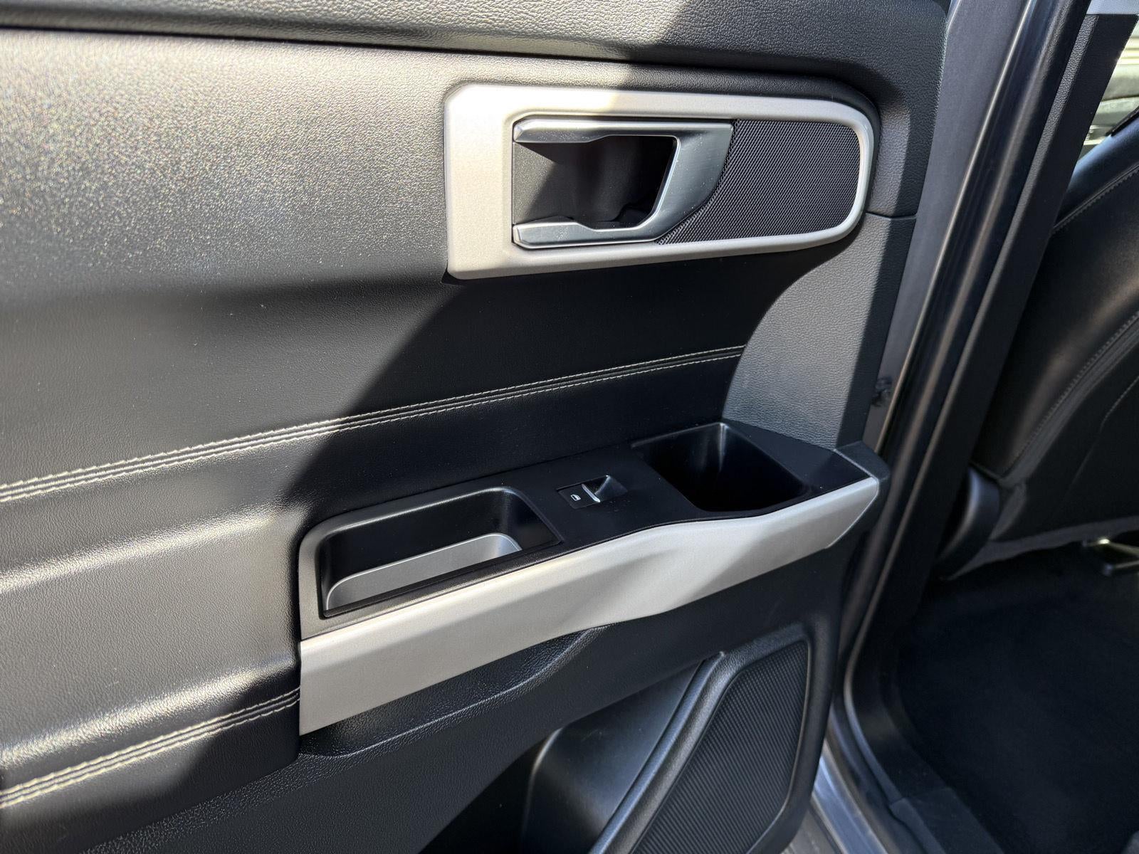 2022 Ford EXPLORER X XLT