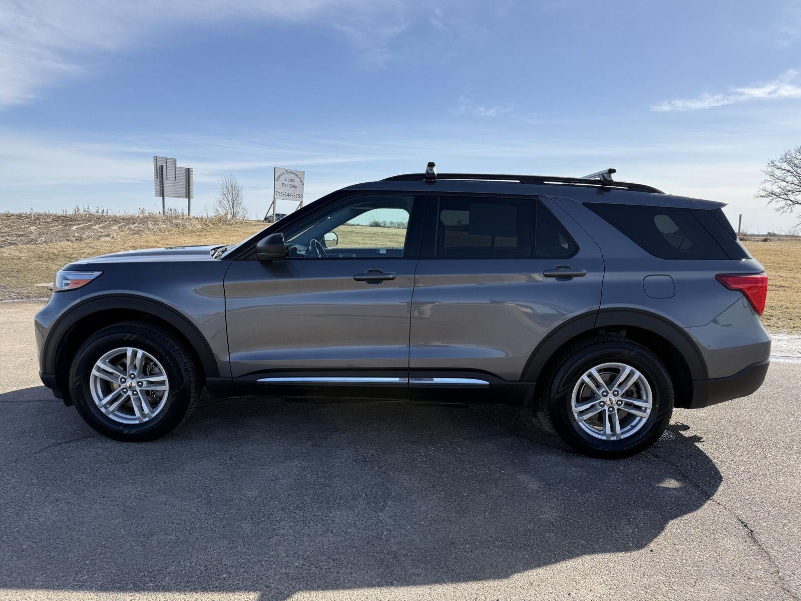 2022 Ford EXPLORER X XLT