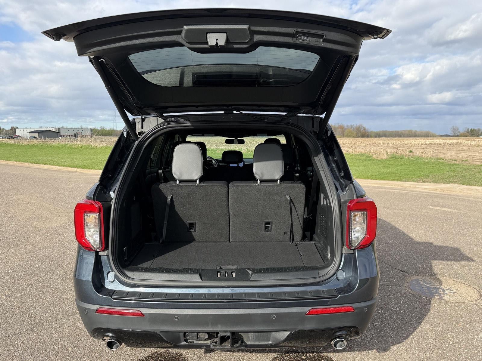 2024 Ford Explorer ST-Line