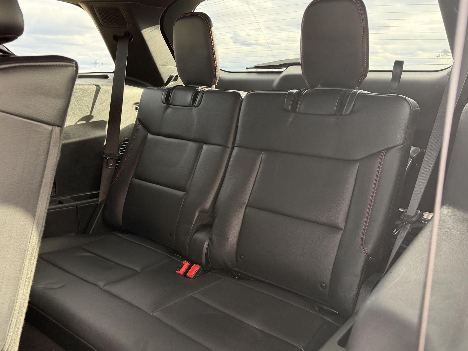 2024 Ford Explorer ST-Line