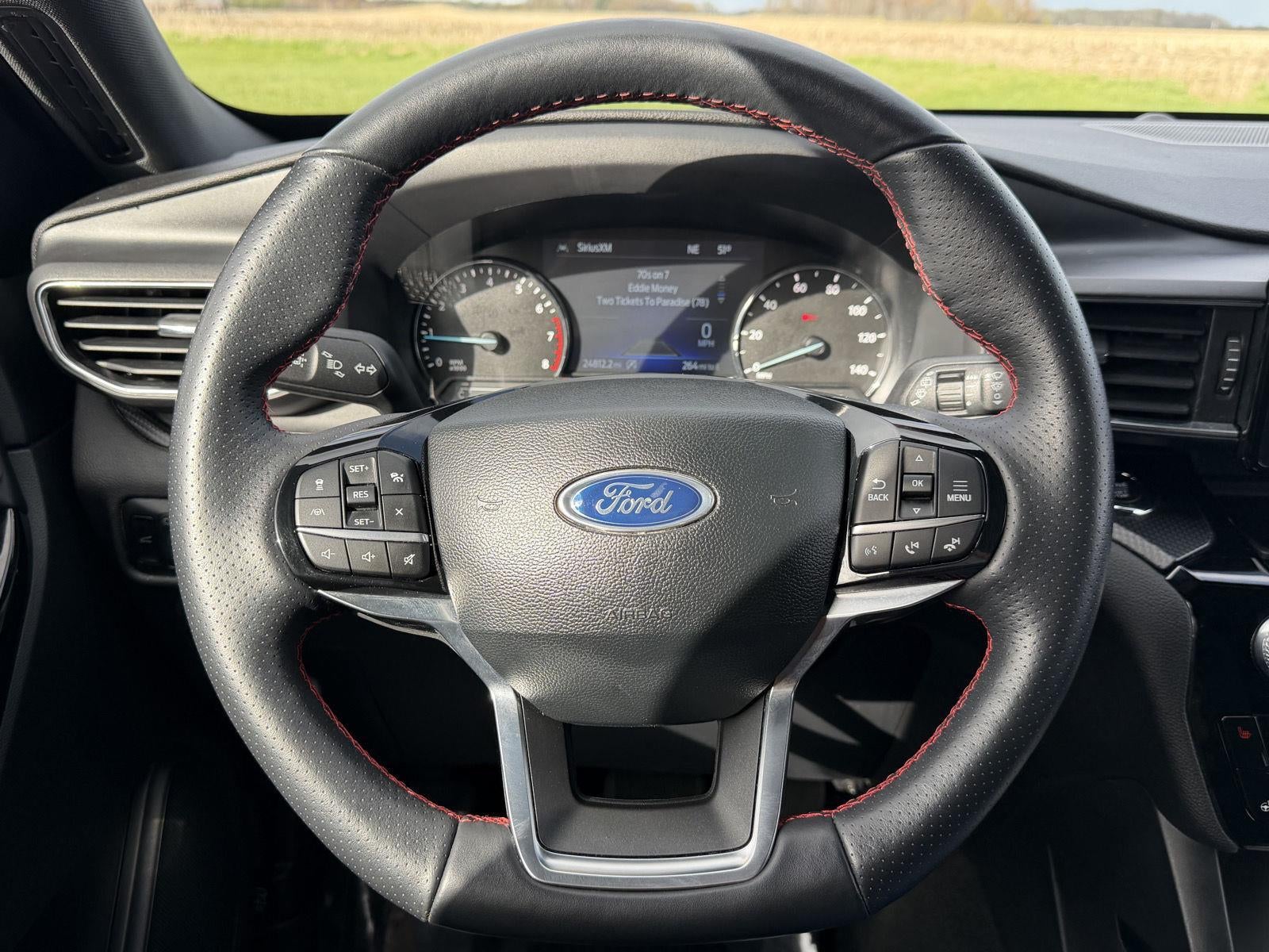 2024 Ford Explorer ST-Line