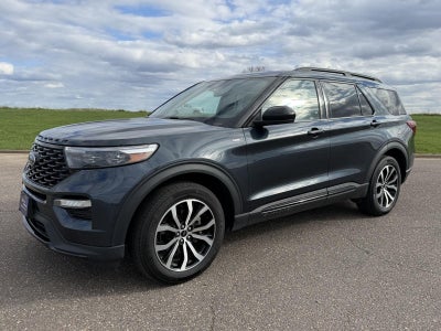2024 Ford Explorer ST-Line