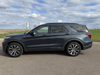 2024 Ford Explorer ST-Line