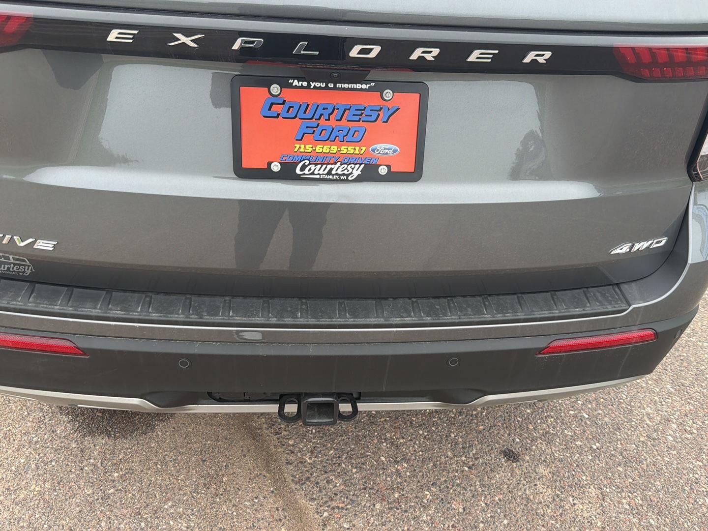2026 Ford Explorer Active w/200A Pkg