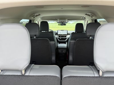 2026 Ford EXPLORER A Active