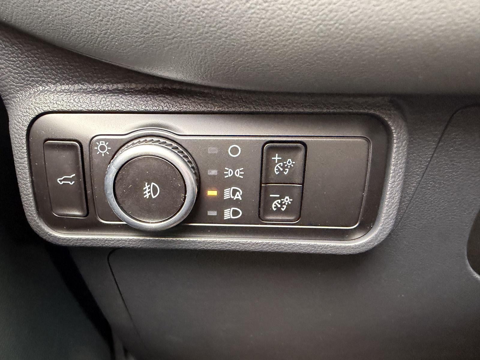 2026 Ford EXPLORER A Active