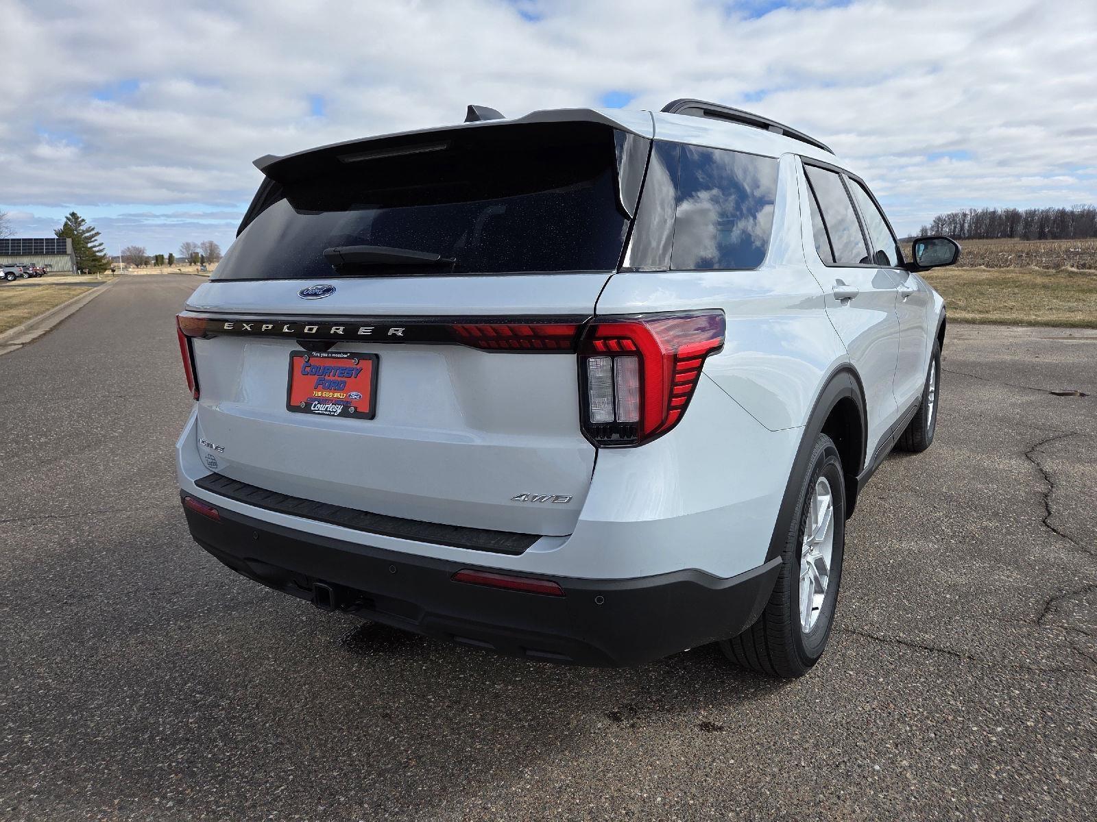 2026 Ford Explorer Active w/200A Pkg