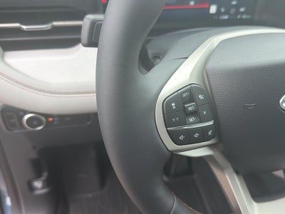 2027 Ford Explorer Active w/200A Pkg