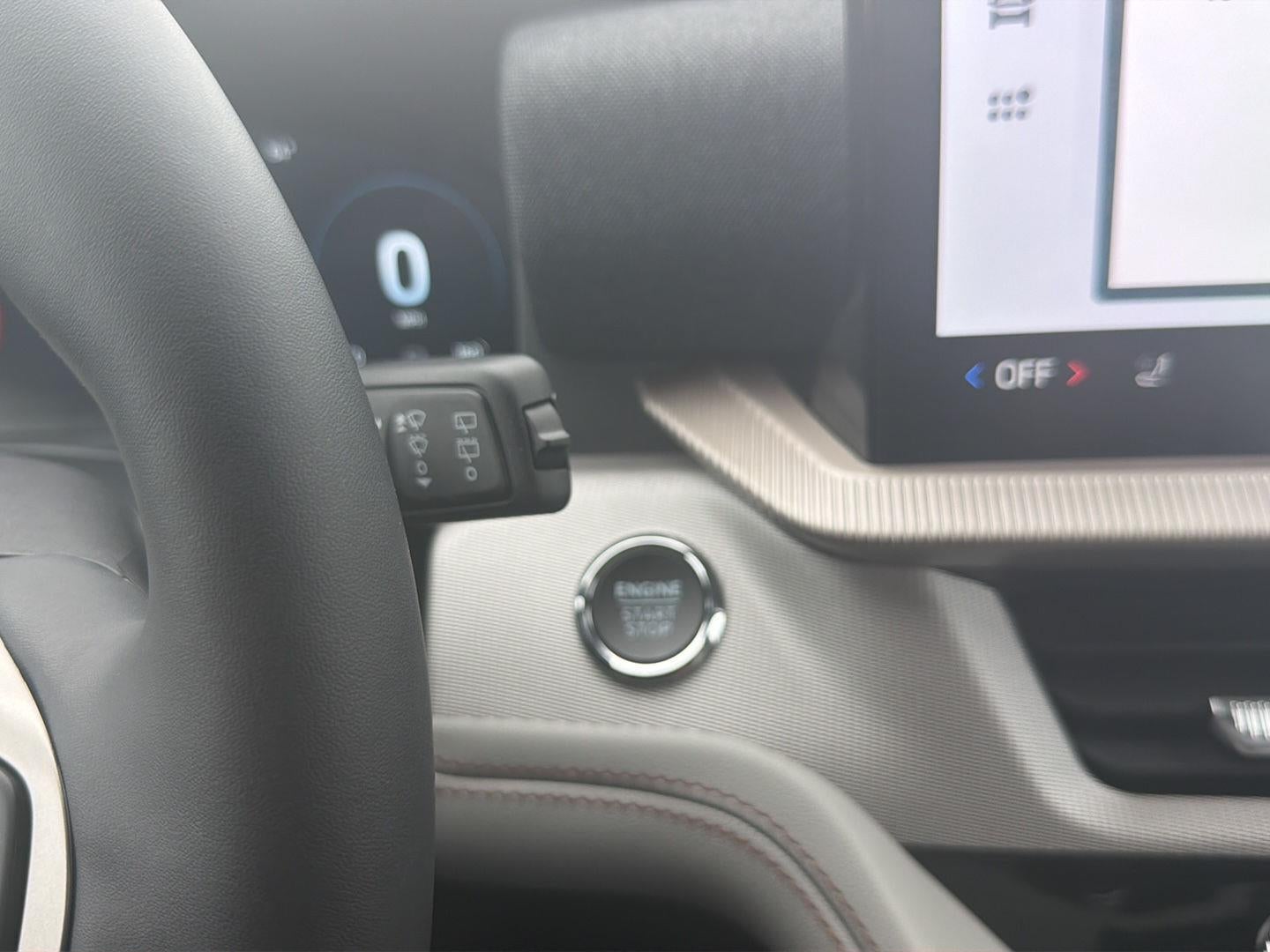 2027 Ford Explorer Active w/200A Pkg