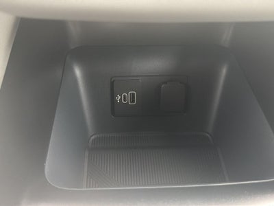 2027 Ford Explorer Active w/200A Pkg