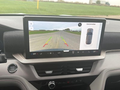 2027 Ford Explorer Active w/200A Pkg