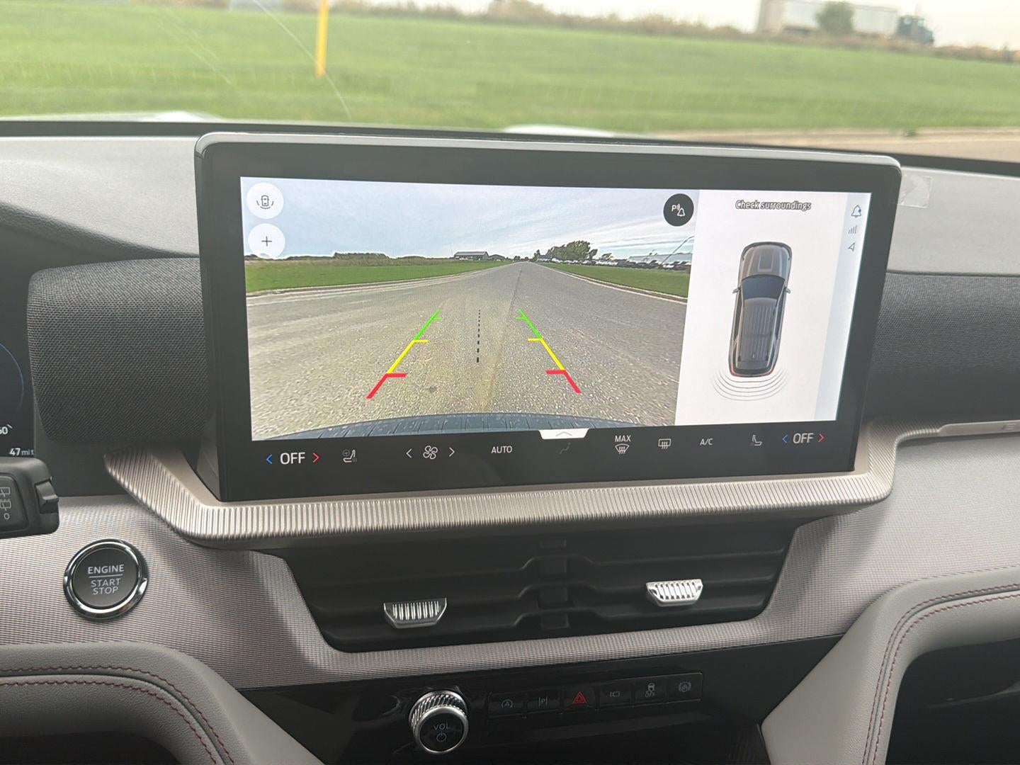 2027 Ford Explorer Active w/200A Pkg