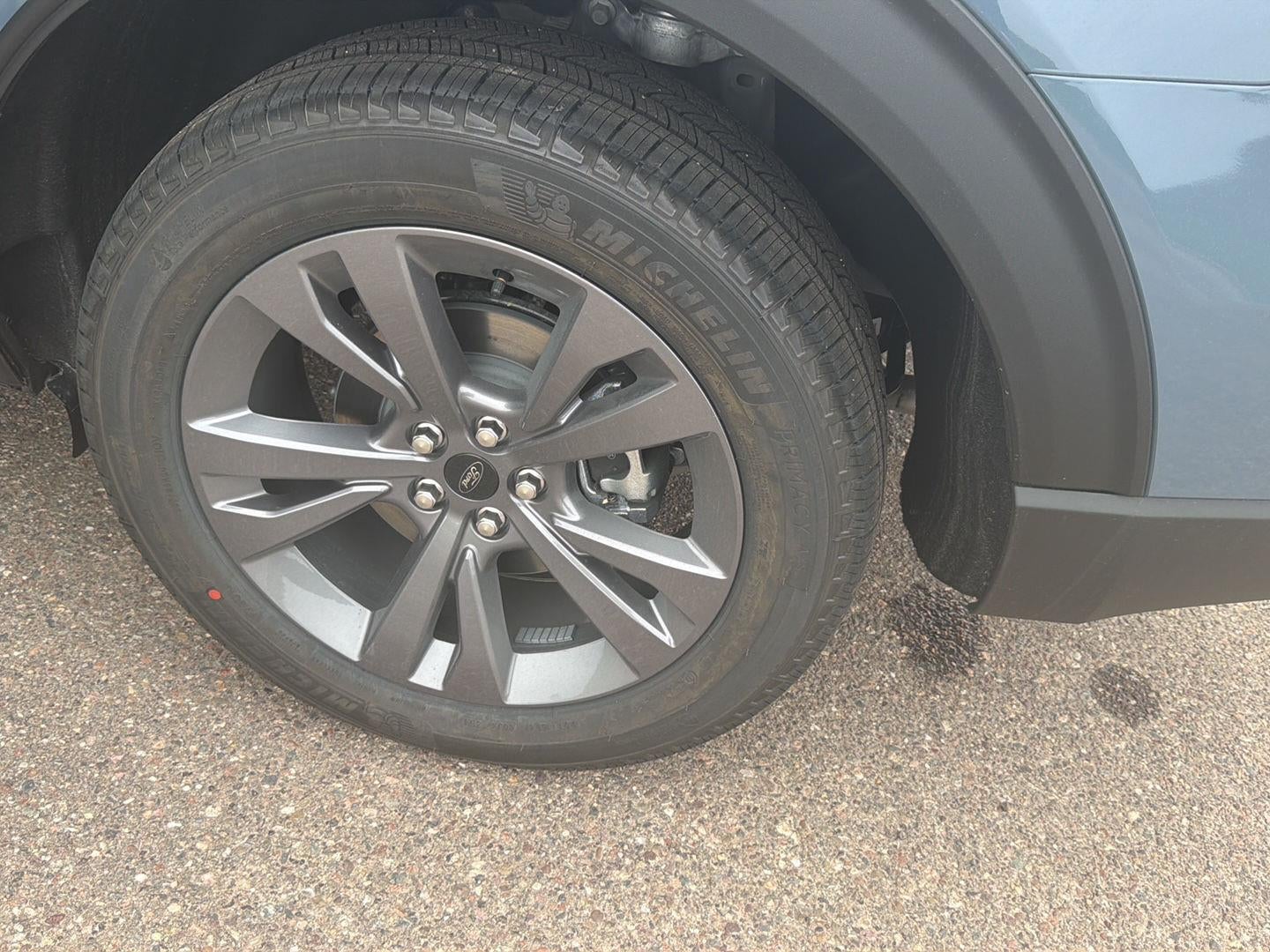 2027 Ford Explorer Active w/200A Pkg