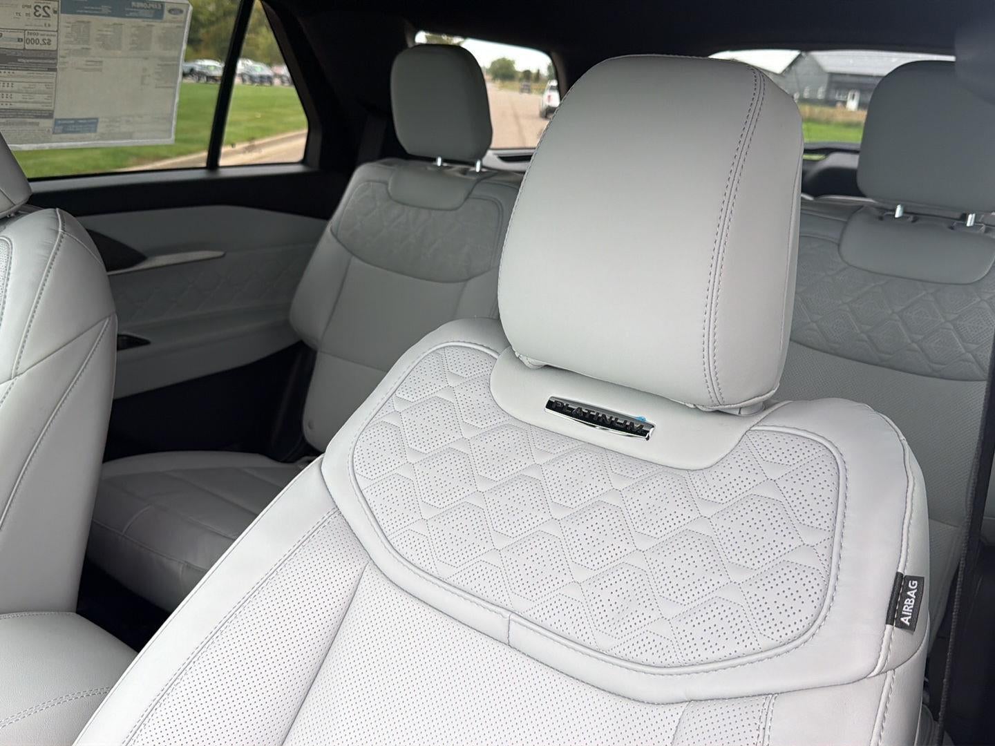 2027 Ford Explorer Platinum