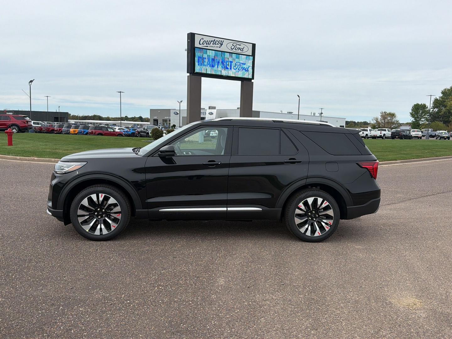 2027 Ford Explorer Platinum