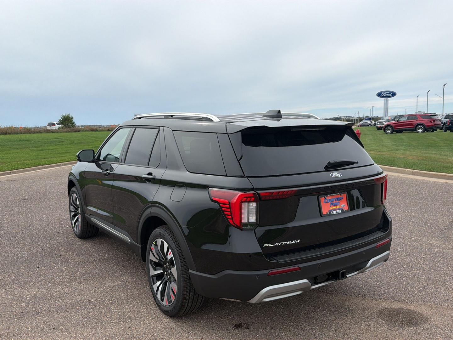 2027 Ford Explorer Platinum