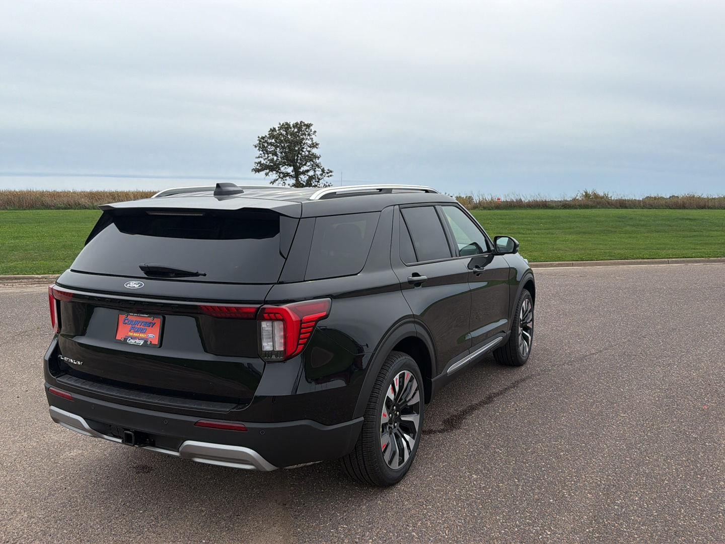 2027 Ford Explorer Platinum