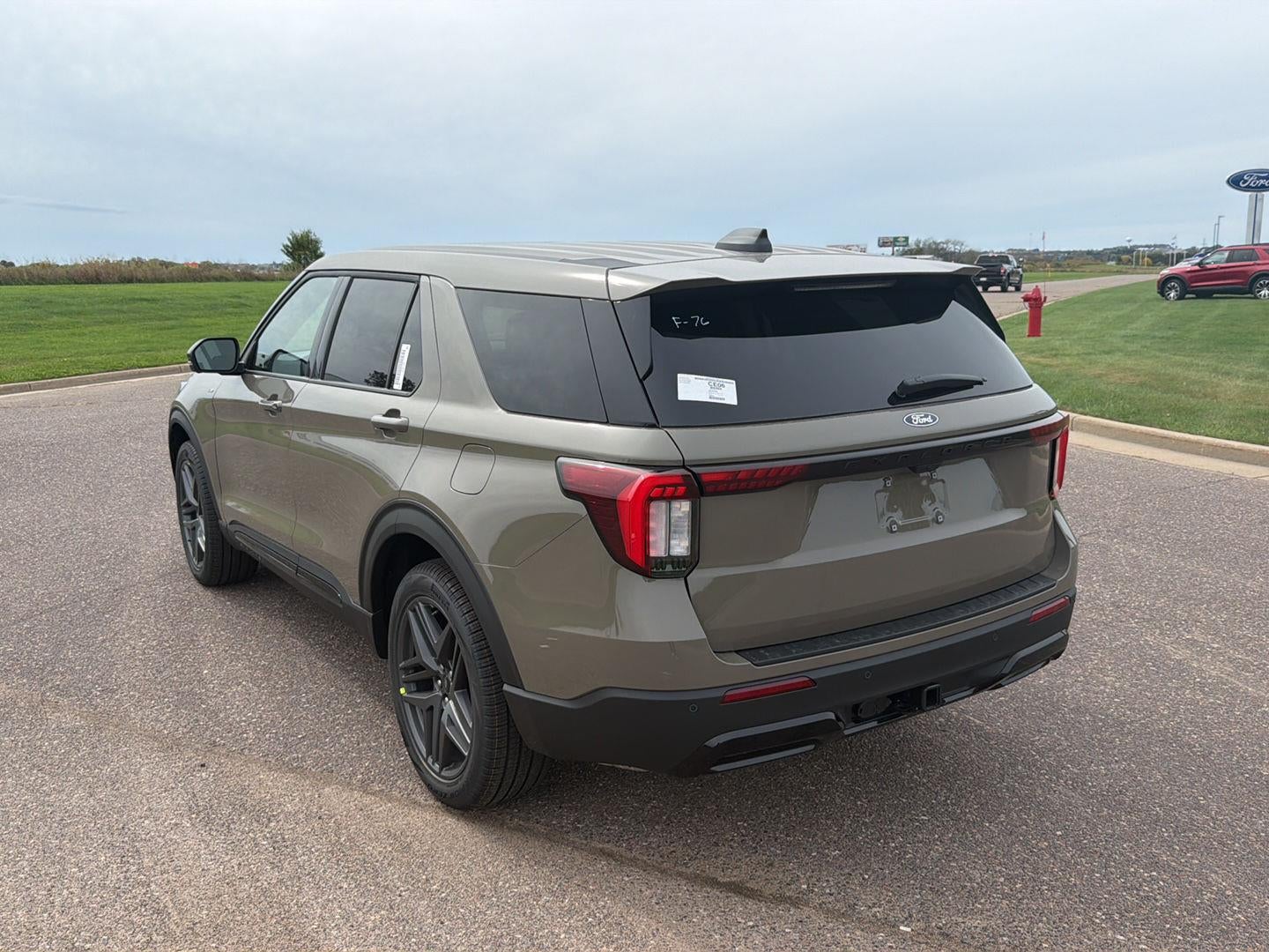 2027 Ford Explorer ST-Line
