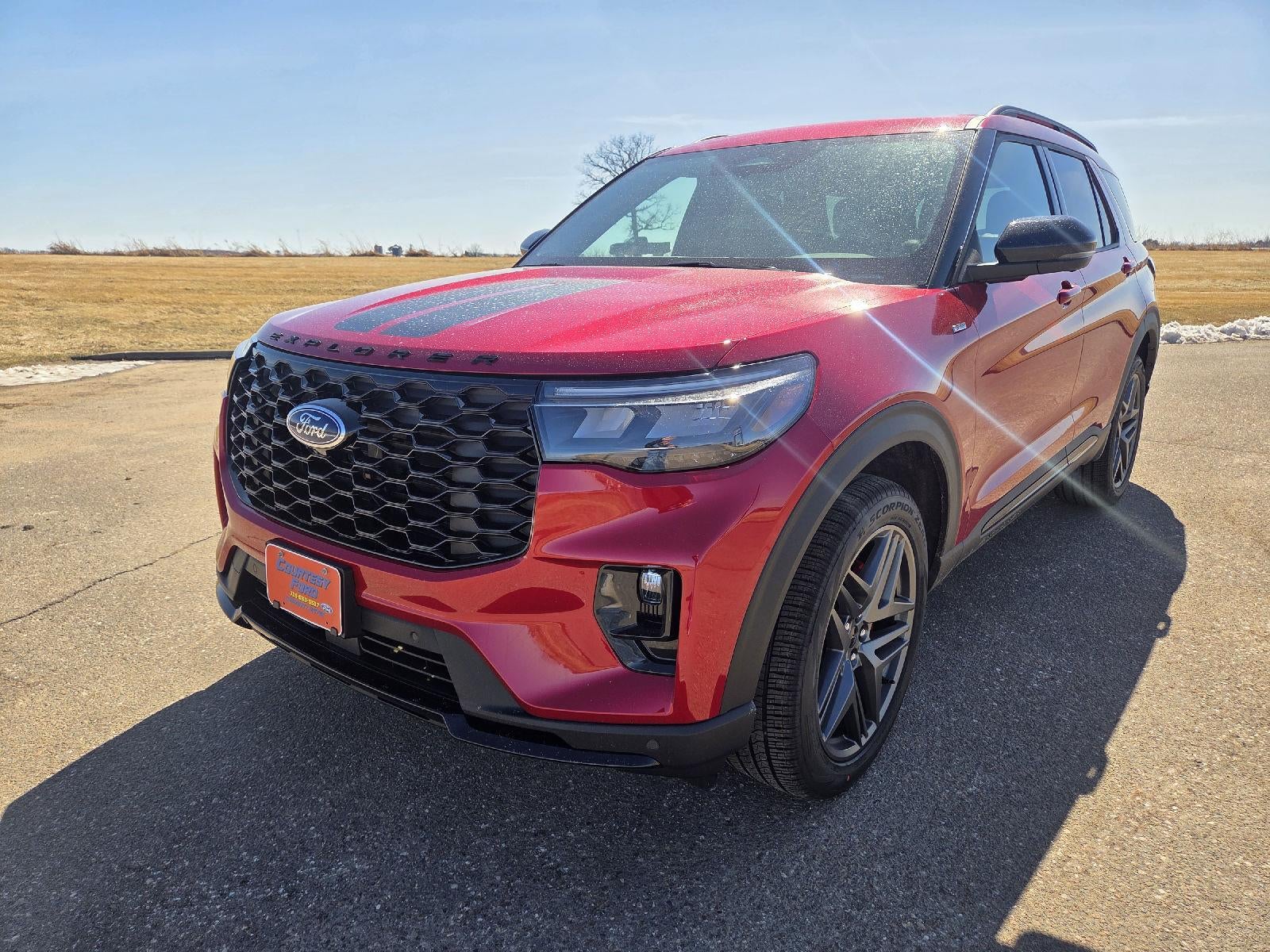 2026 Ford Explorer ST-Line