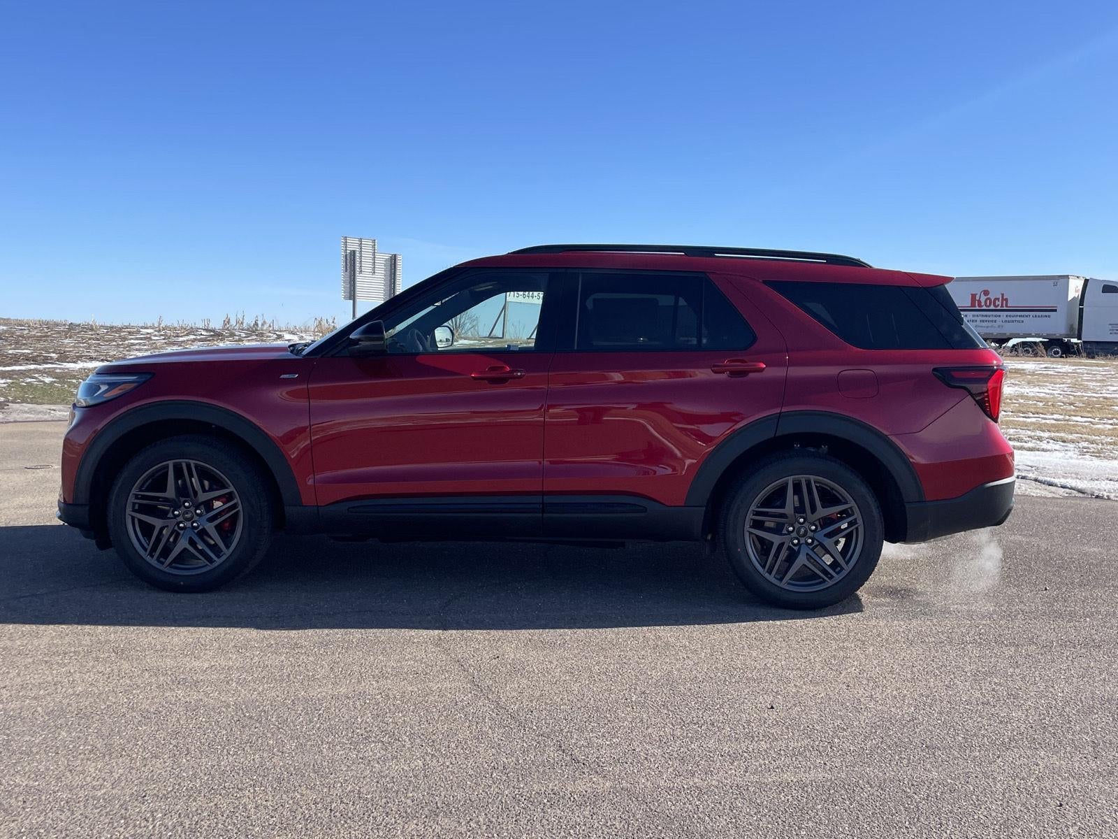 2026 Ford Explorer ST-Line