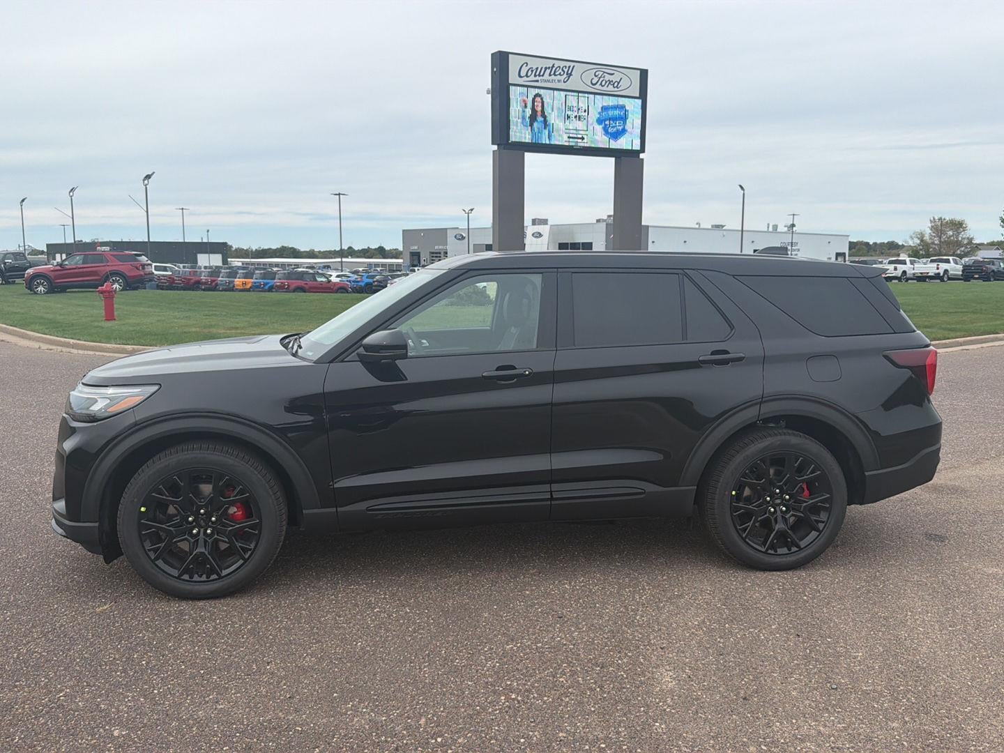 2027 Ford Explorer ST