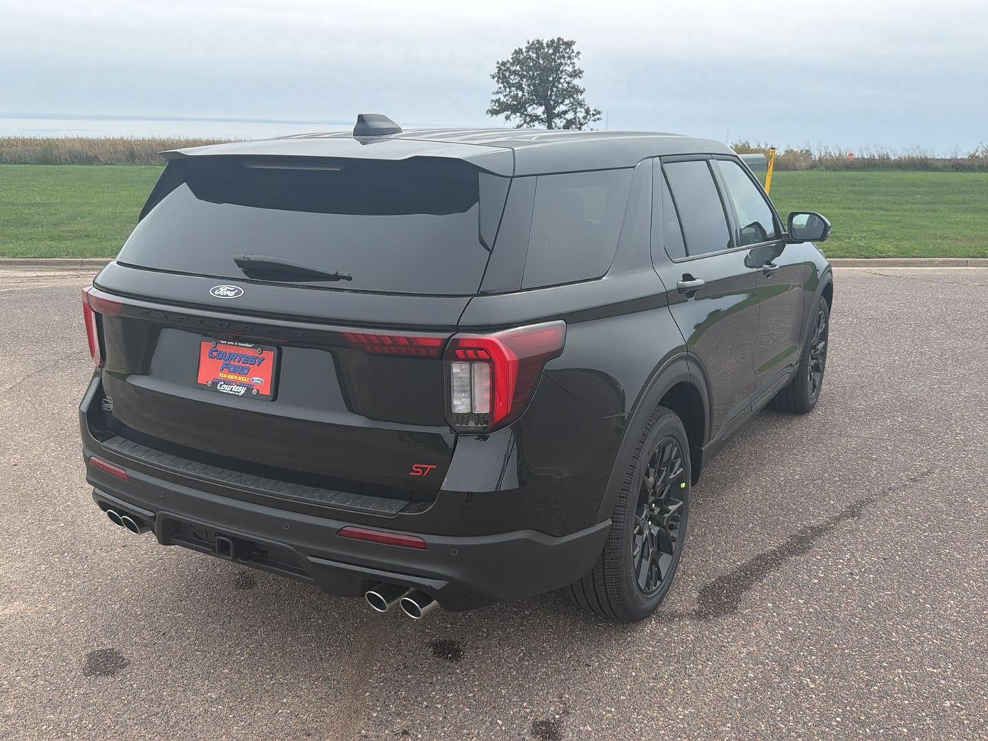 2027 Ford Explorer ST
