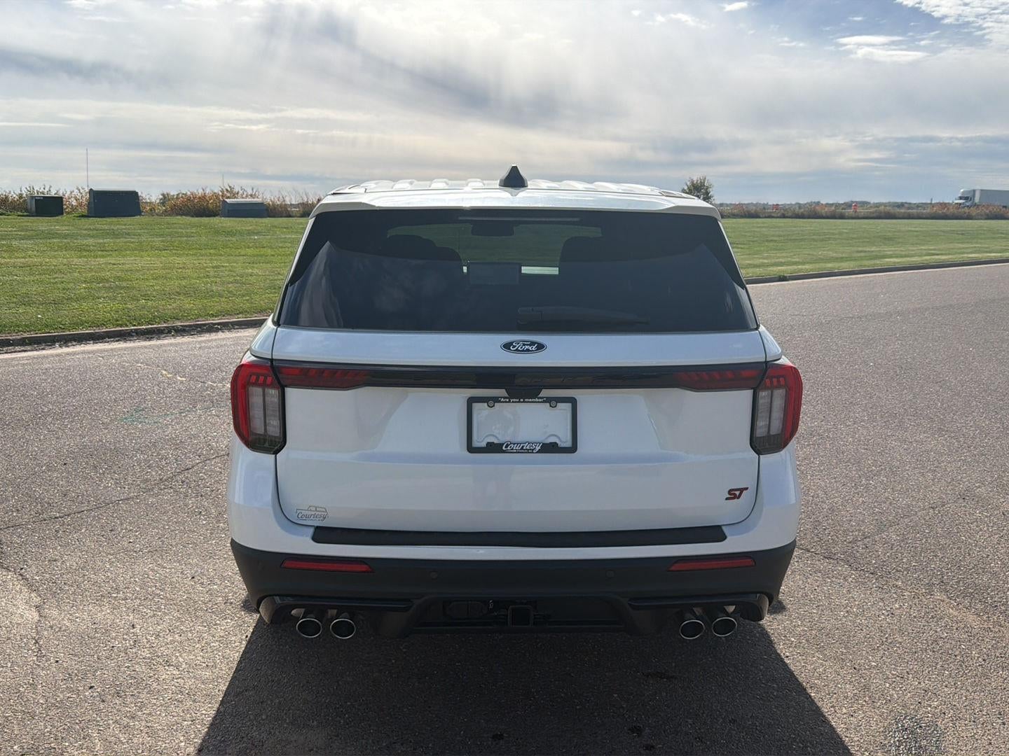 2027 Ford Explorer ST