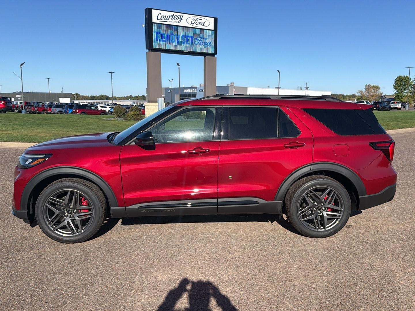 2027 Ford Explorer ST