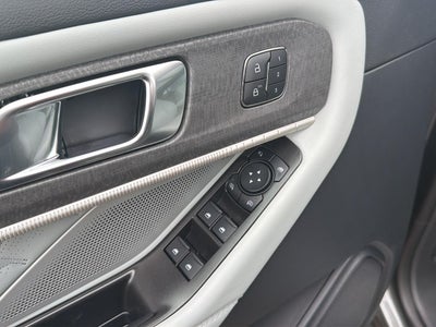 2027 Ford Explorer Platinum
