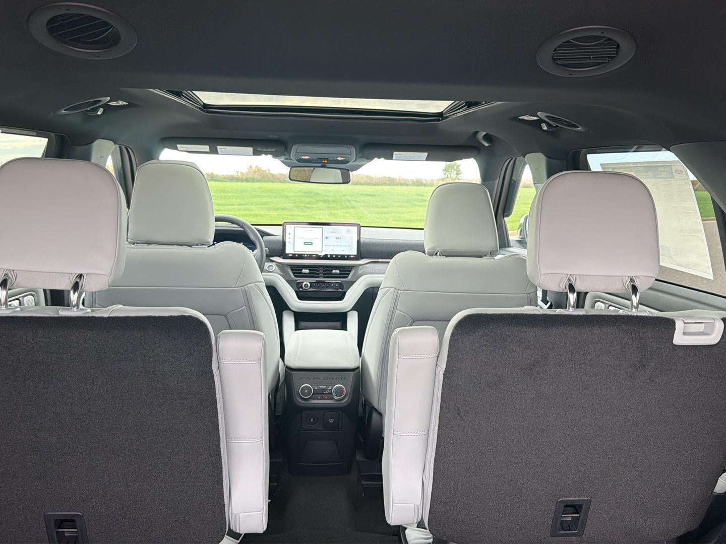 2027 Ford Explorer Platinum