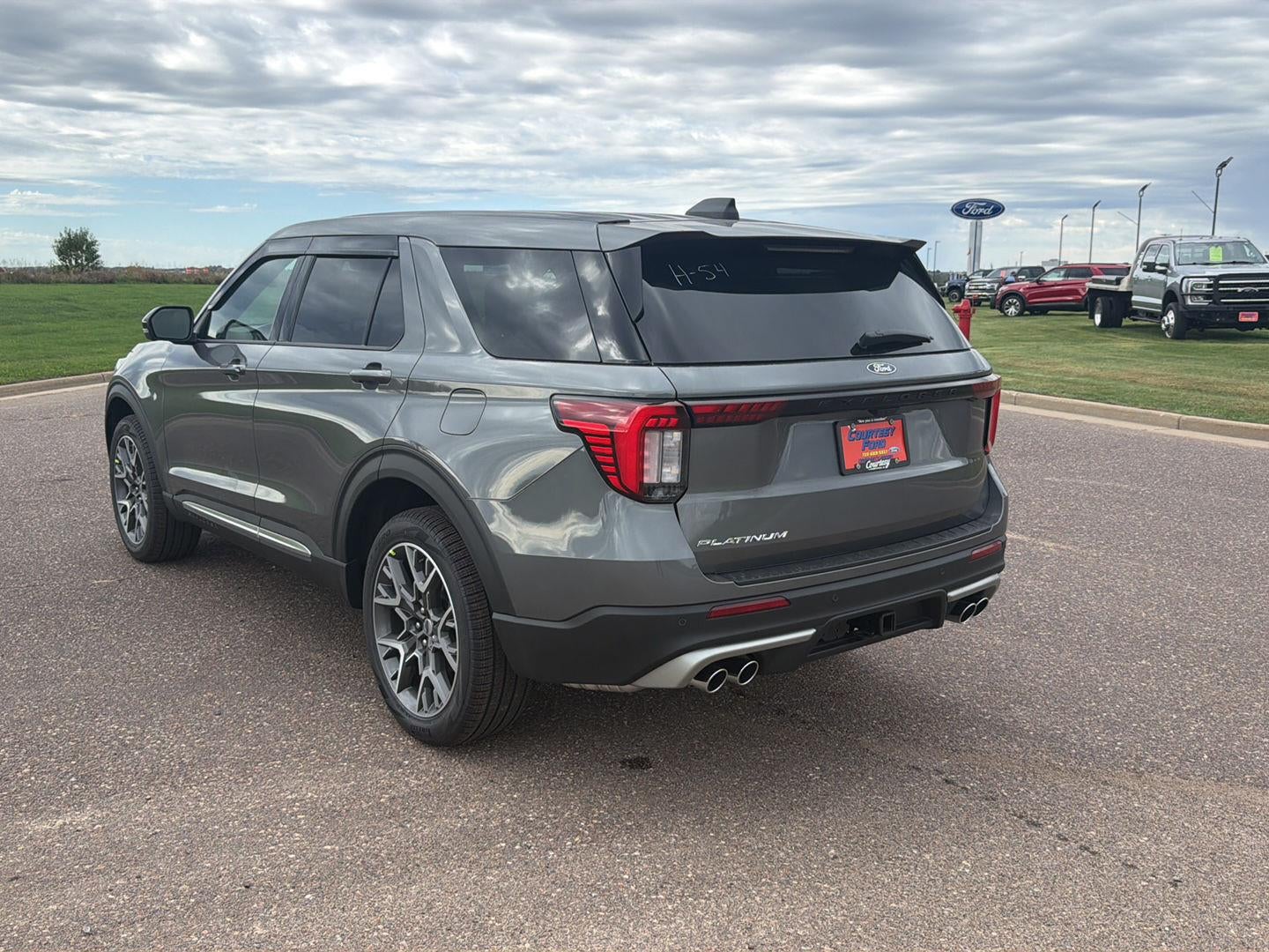 2027 Ford Explorer Platinum