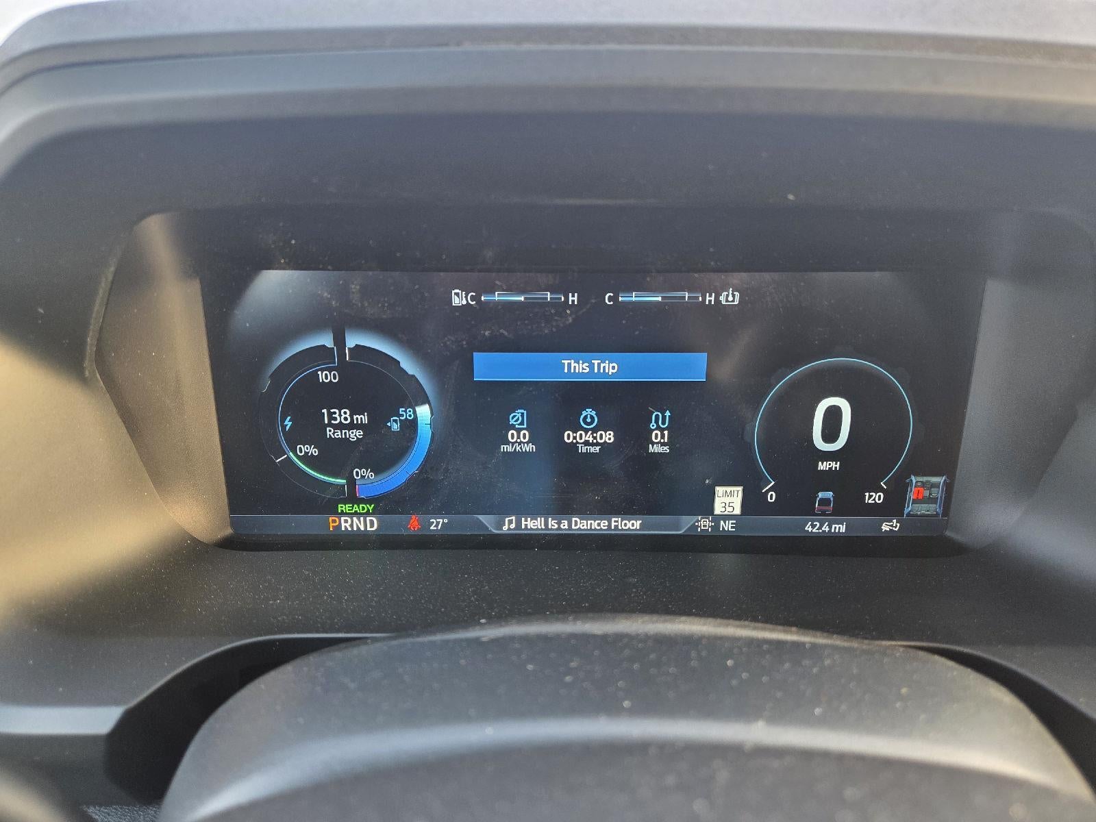 2025 Ford F-150 Lightning Flash