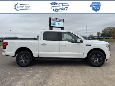 2025 Ford F-150 Lightning LARIAT