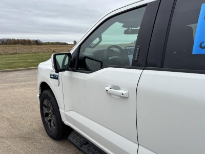 2025 Ford F-150 Lightning LARIAT