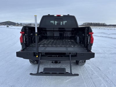 2025 Ford F-150 Lightning Platinum