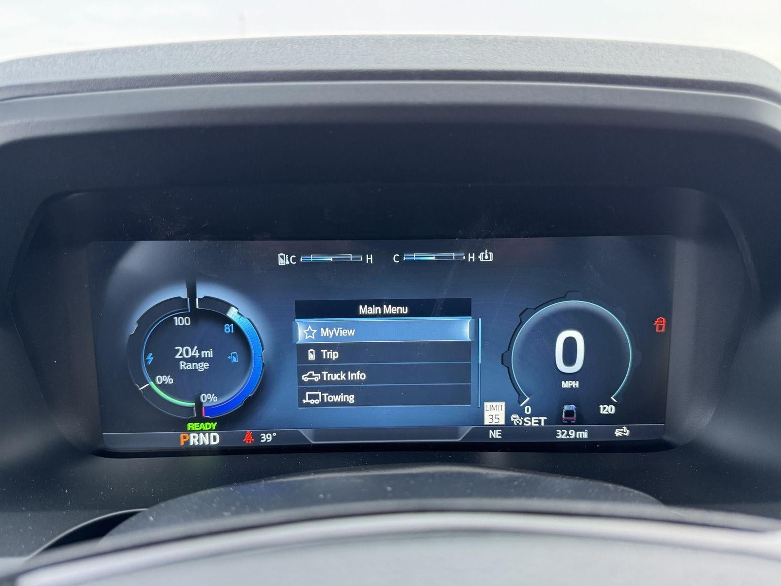 2025 Ford F-150 Lightning Platinum