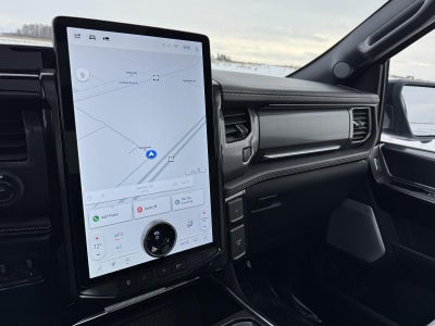 2025 Ford F-150 Lightning Platinum