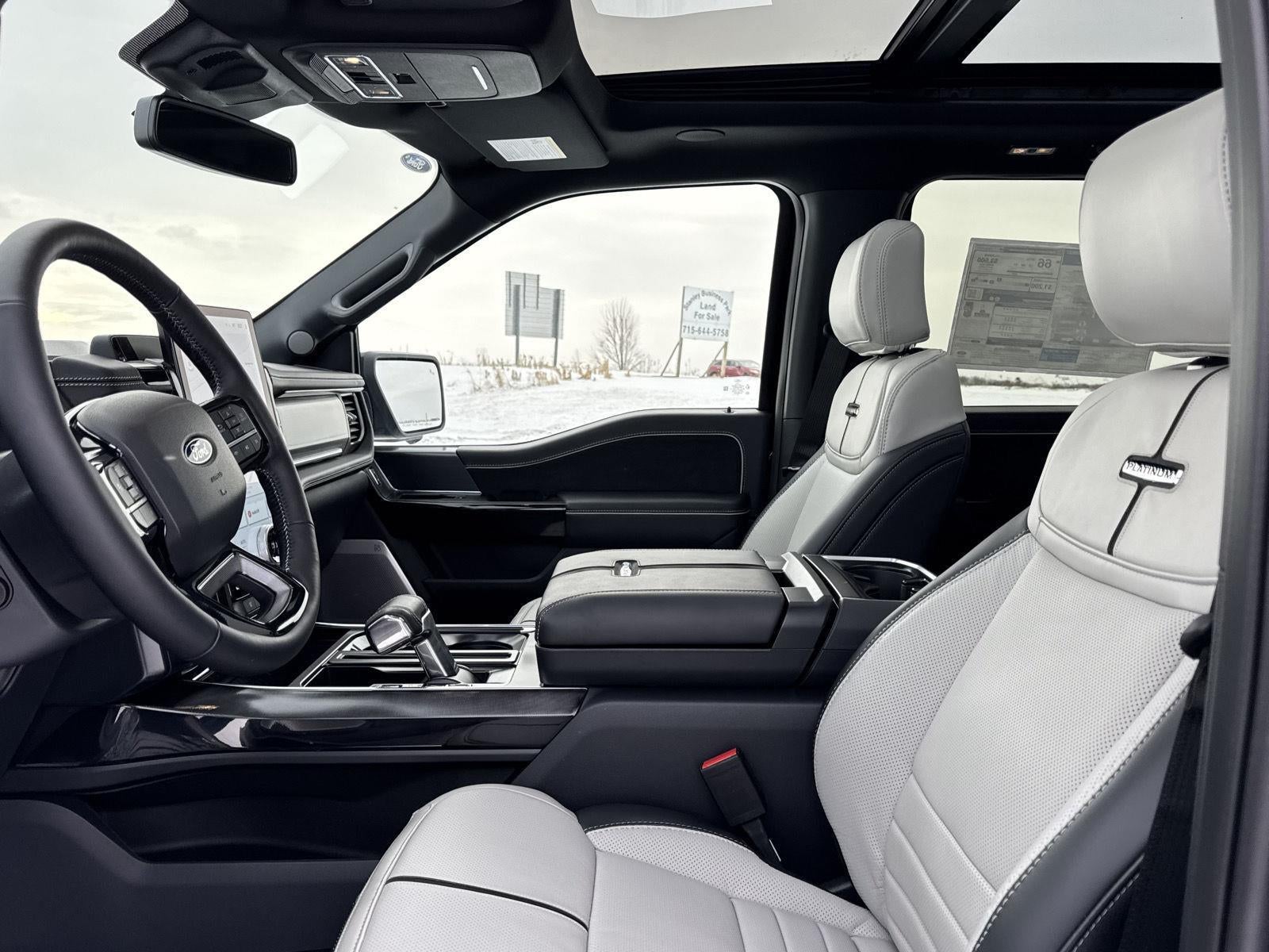 2025 Ford F-150 Lightning Platinum