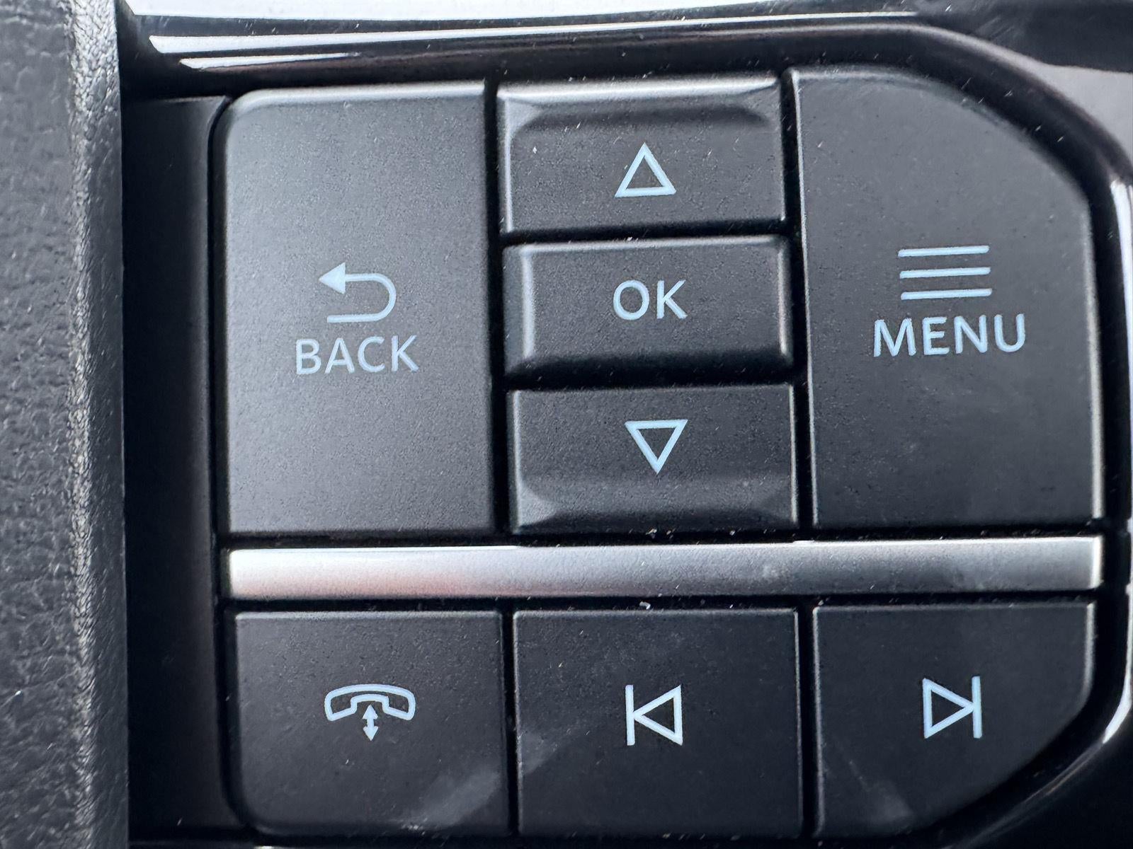 2025 Ford F-150 Lightning Platinum