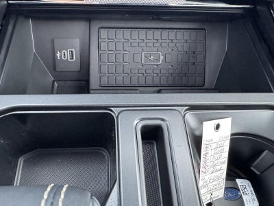 2025 Ford F-150 Lightning Platinum