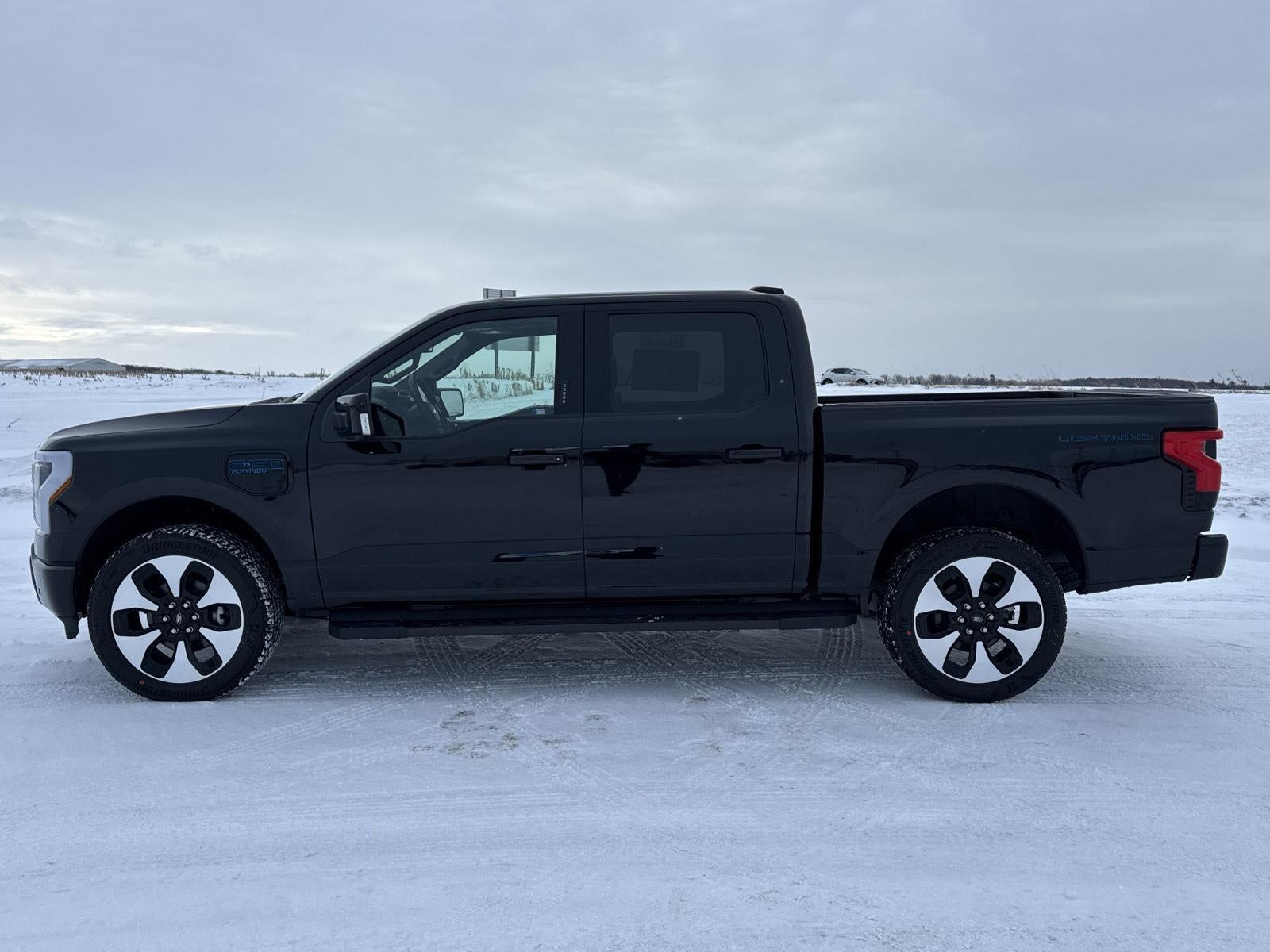 2025 Ford F-150 Lightning Platinum