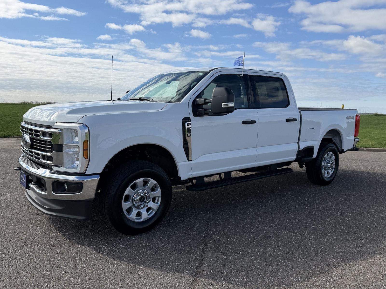2024 Ford Super Duty F-250 SRW XLT